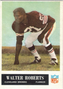 1965 Walter Roberts football card with 1964 Statistics